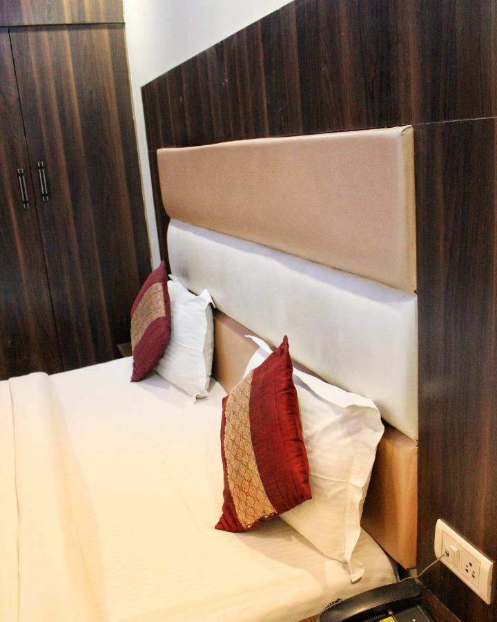 نيودلهي Airport Hotel Classic Park المظهر الخارجي الصورة