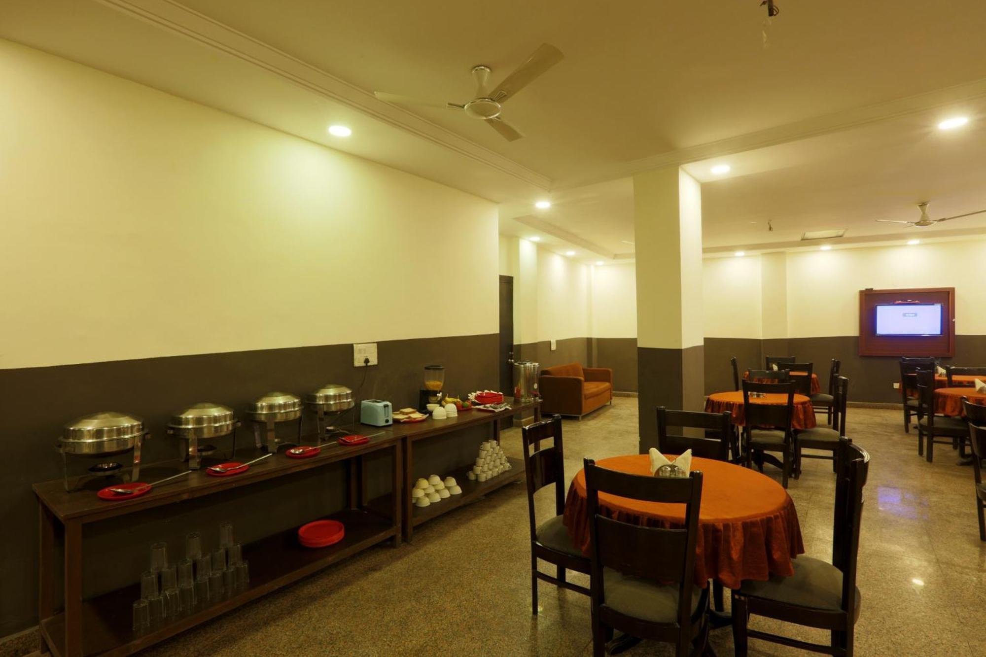 نيودلهي Airport Hotel Classic Park المظهر الخارجي الصورة
